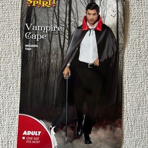 Adult Vampire Cape-OS Worn Once- Good Condition 🧛‍♀️🧛‍♂️